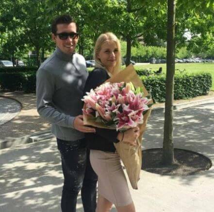 Christian Hojbjerg son Pierre-Emile Hojbjerg with his wife.